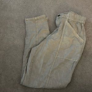 Ladies khaki pants